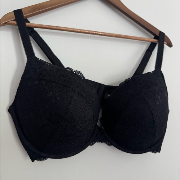 Torrid Black Underwire Bra with Molded Cups - Picture 2 of 7